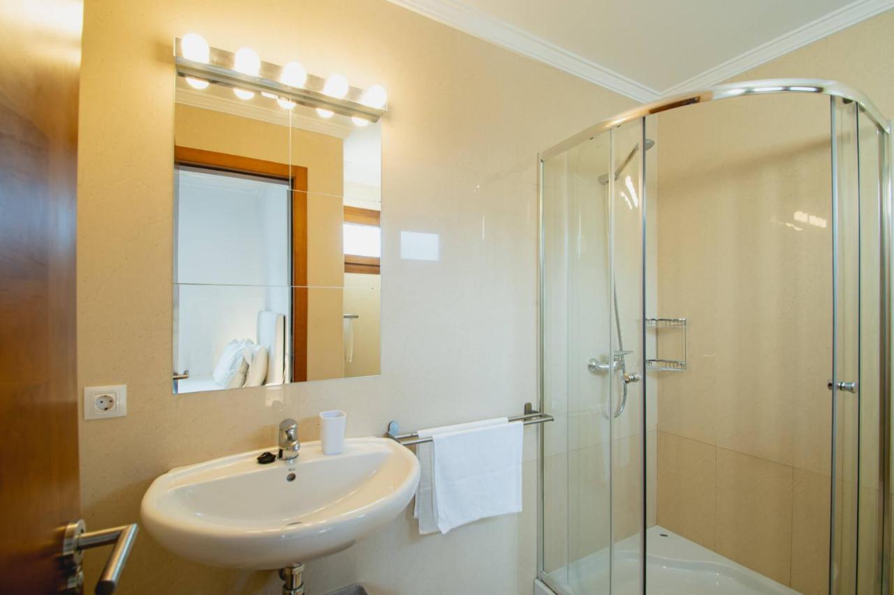 Stylish 6 Bedroom Villa Princesa - Hot Tub - Heated Pool - Near Beach & Waterparks بلايا بلانكا المظهر الخارجي الصورة