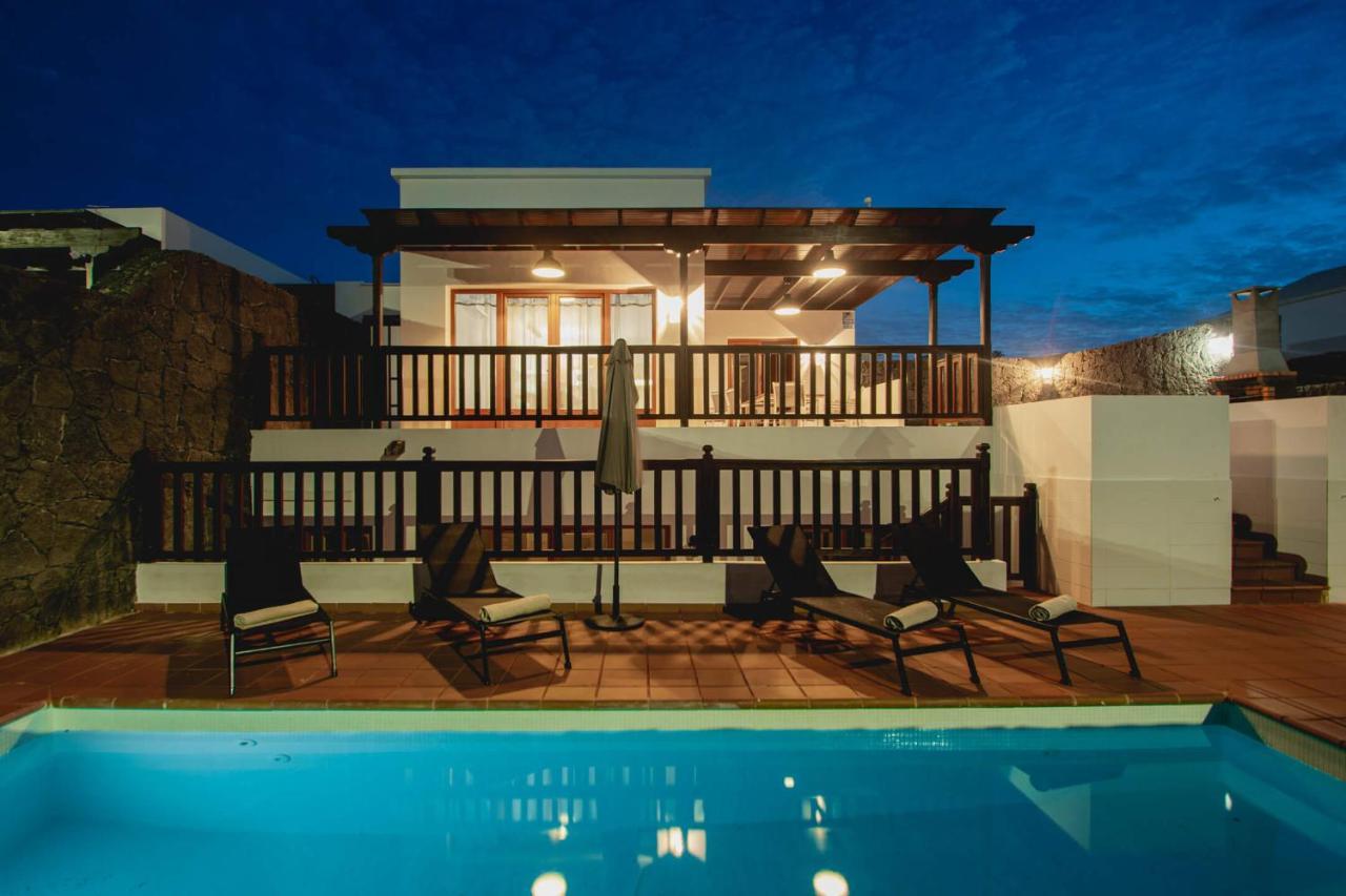 Stylish 6 Bedroom Villa Princesa - Hot Tub - Heated Pool - Near Beach & Waterparks بلايا بلانكا المظهر الخارجي الصورة